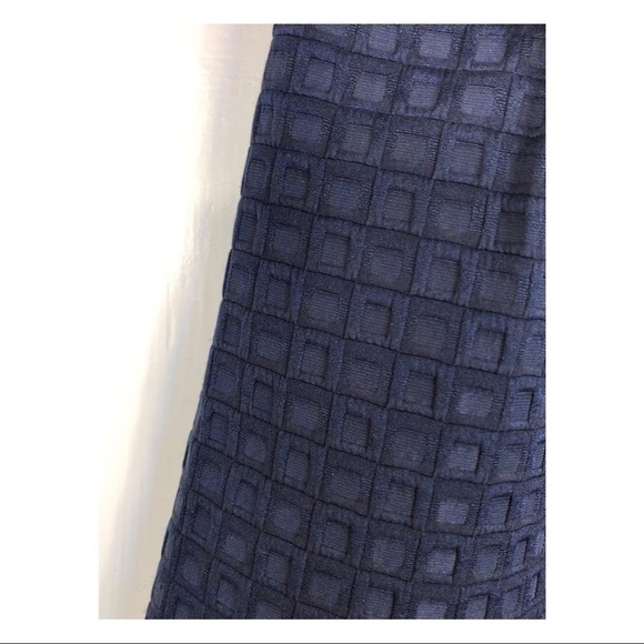 KATHERINE BARCLAY-MONTREAL , NAVY JACQUARD WOVEN PENCIL SKIRT - Picture 4 of 6